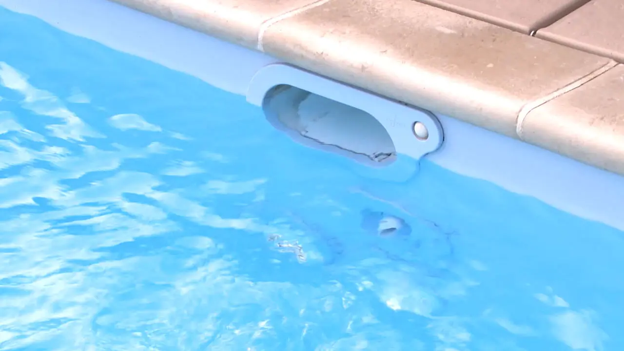 Swimmingpool mit Textilmembran Filter